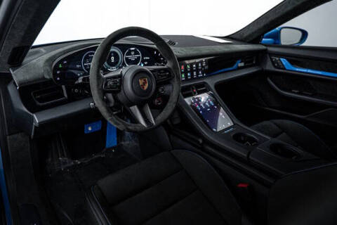 2025 Porsche Taycan Turbo GT w/ Weissach Package