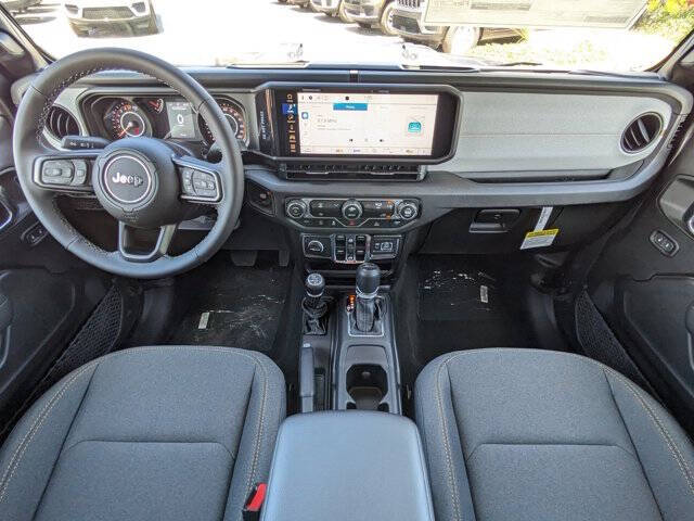 2025 Jeep Gladiator Sport S