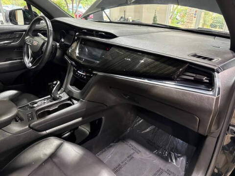 2022 Cadillac XT6 Premium Luxury