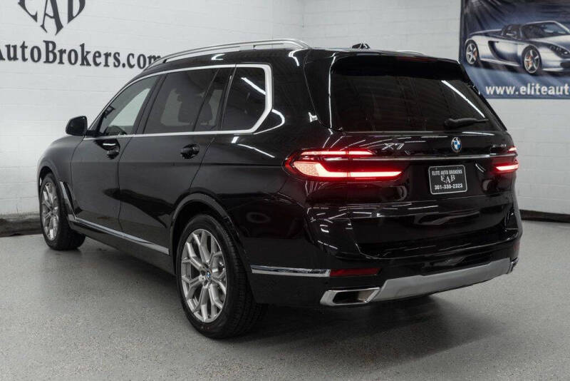 2025 BMW X7 xDrive40i