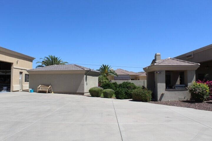 1985 custom home 3600 ft