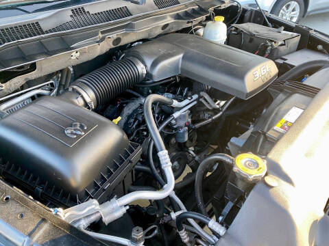 2013 RAM 1500 SLT