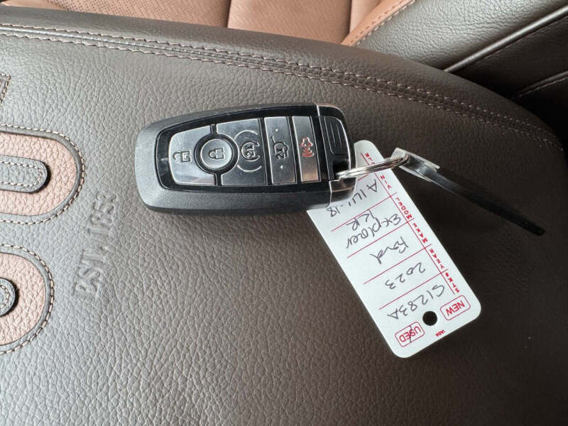 2023 Ford Explorer King Ranch