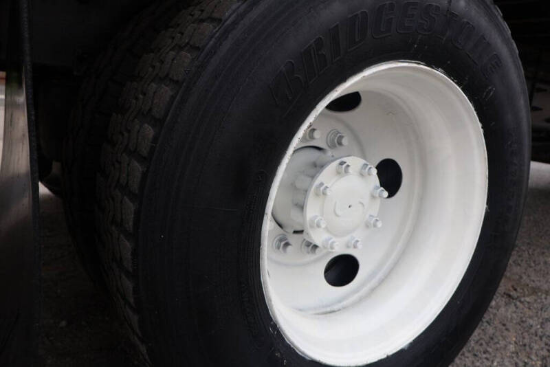 2016 Freightliner M2 106