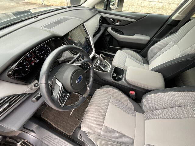 2023 Subaru Outback Premium