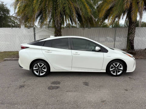 2017 Toyota Prius Three Touring