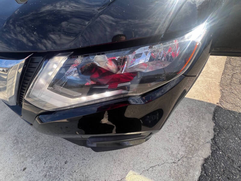 2018 Nissan Rogue SV