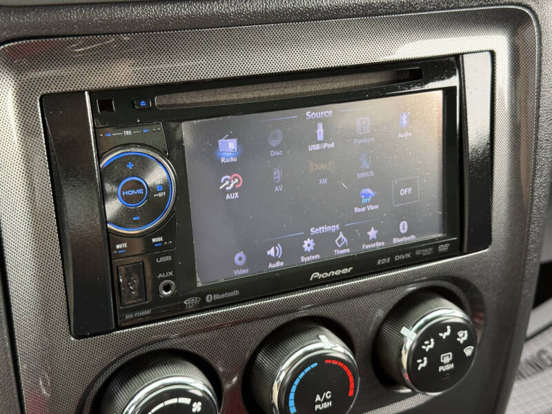 2010 Dodge Challenger SE