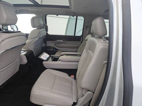 2022 Jeep Grand Wagoneer Series I