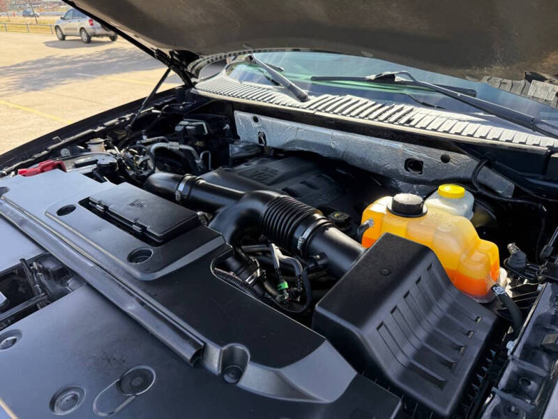 2016 Ford Expedition EL XLT