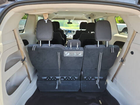 2019 Chrysler Pacifica LX