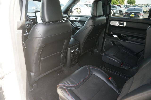 2022 Ford Explorer ST