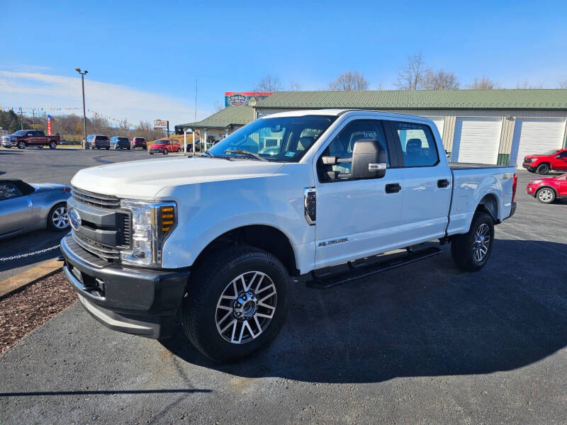 2019 Ford F-250 Super Duty XL's photo