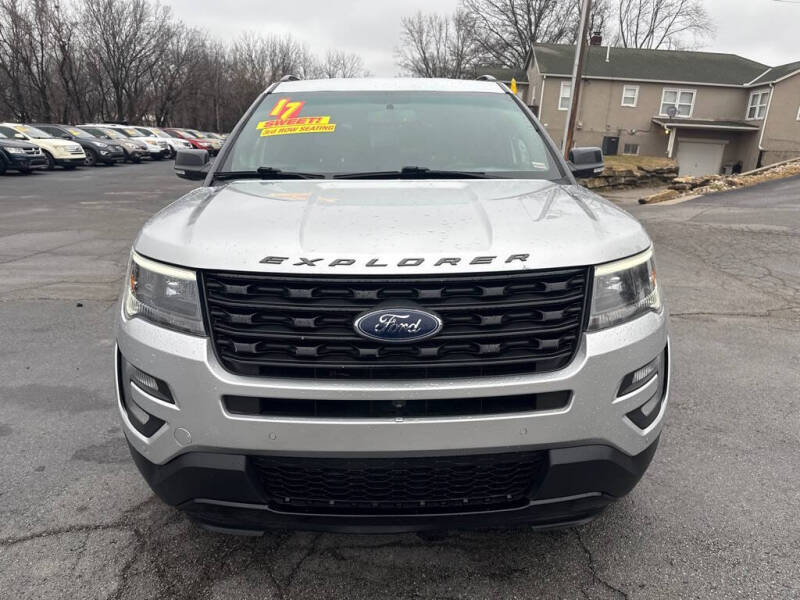 2017 Ford Explorer Sport