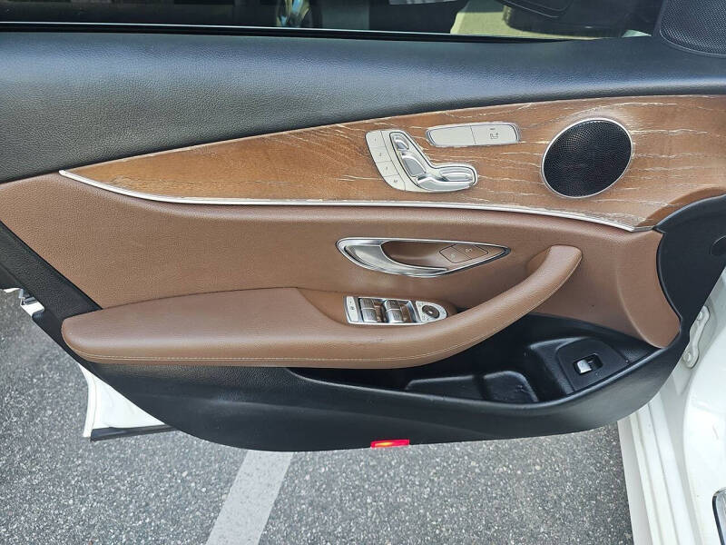 2018 Mercedes-Benz E-Class E 300