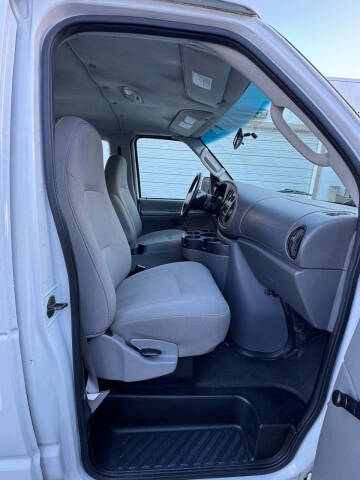 2008 Ford E-Series E-350 SD XL