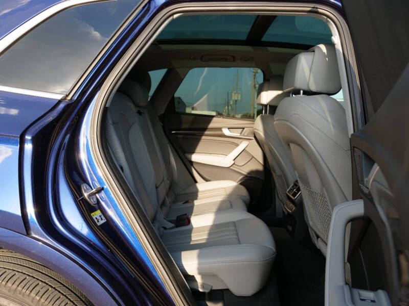 2018 Audi Q5 2.0T quattro Premium Plus