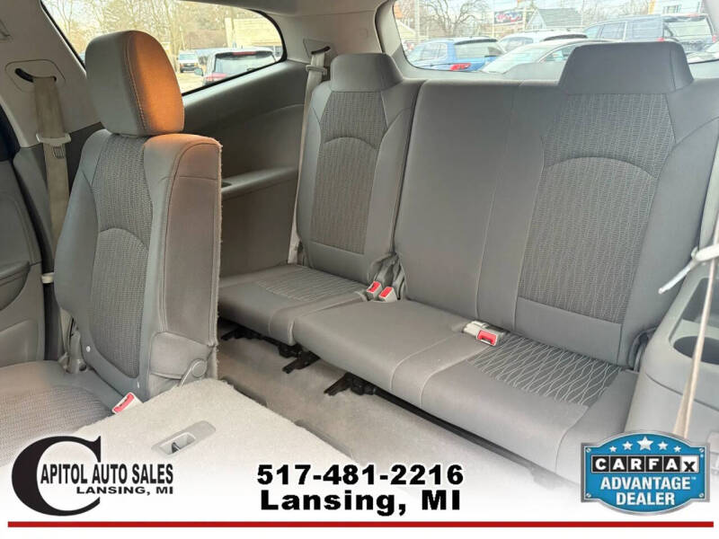 2017 Chevrolet Traverse LS