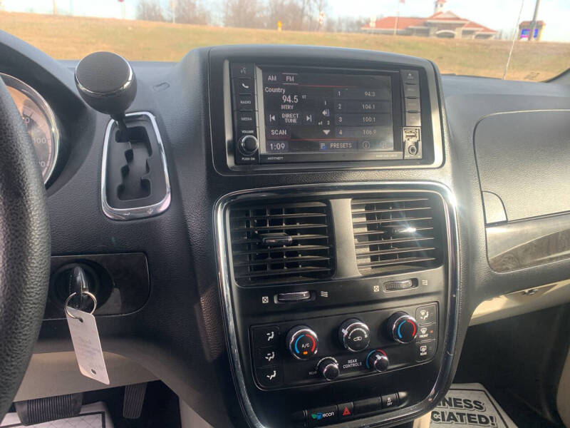 2016 Dodge Grand Caravan SE