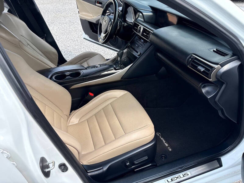 2020 Lexus IS 300