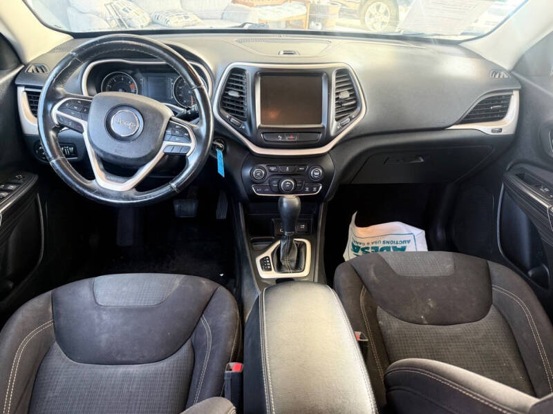 2016 Jeep Cherokee Latitude