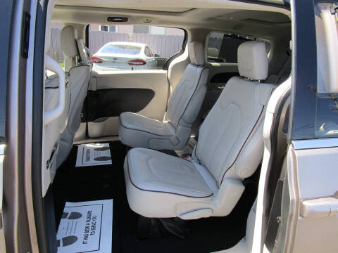 2017 Chrysler Pacifica Limited
