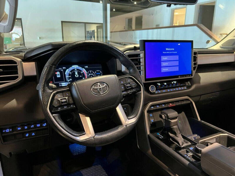 2024 Toyota Tundra Limited HV