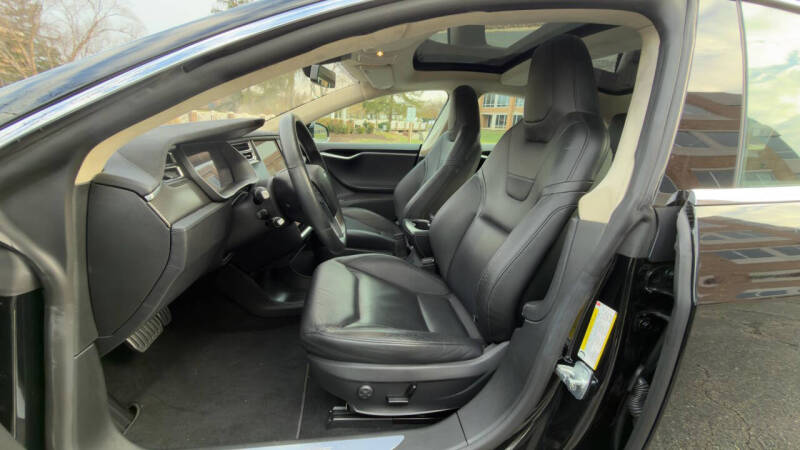 2015 Tesla Model S P85D