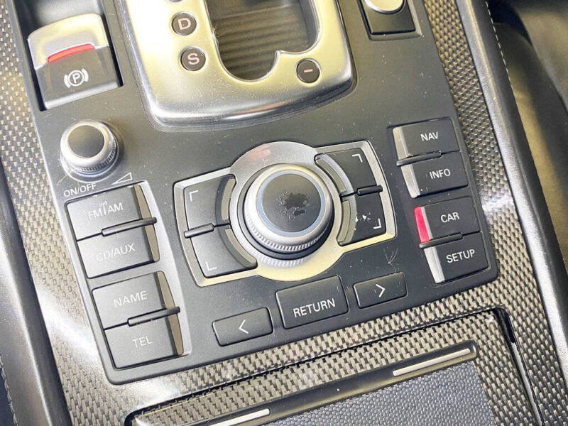 2008 Audi S8 quattro