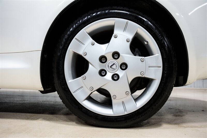 2005 Lexus SC 430