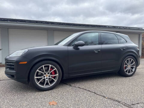 2024 Porsche Cayenne S