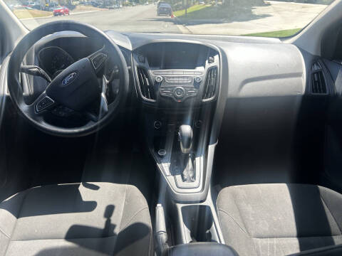 2017 Ford Focus SE