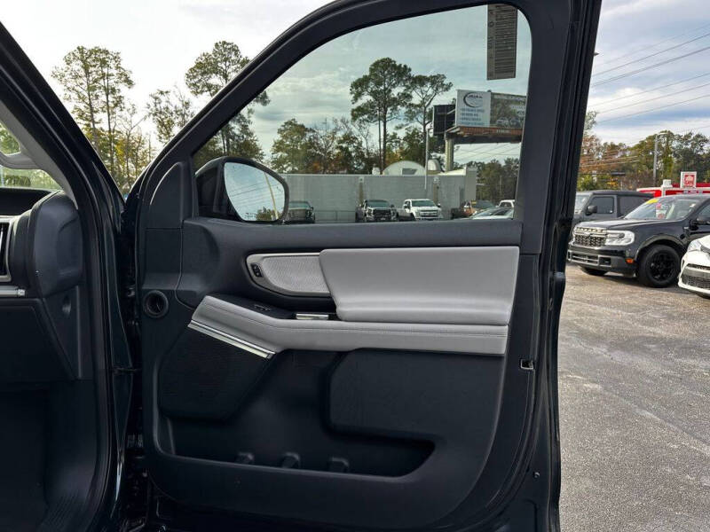 2026 Ford Expedition Active