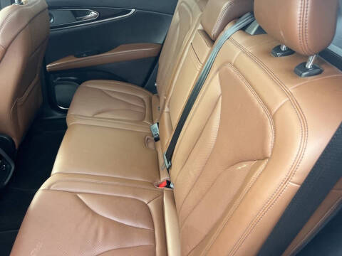 2021 Lincoln Nautilus Reserve