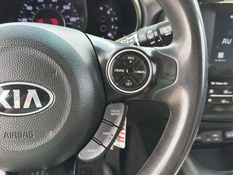 2019 Kia Soul +