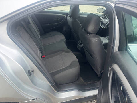 2013 Ford Taurus SEL