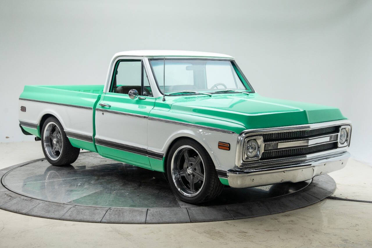 1969 Chevrolet C/K 10 Series 4