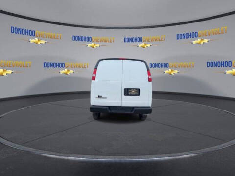 2025 Chevrolet Express 2500