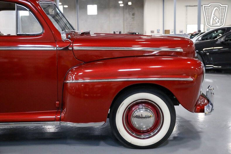 1947 Ford Deluxe