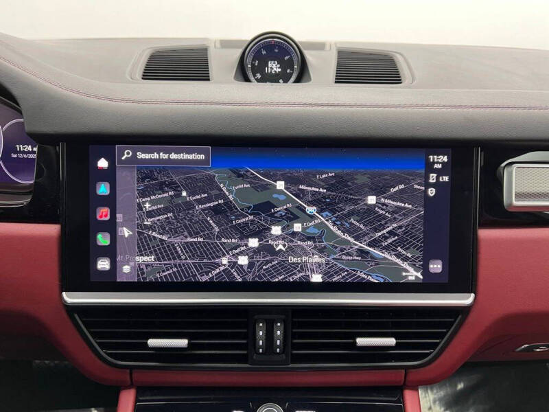 2023 Porsche Cayenne Coupe Platinum Edition