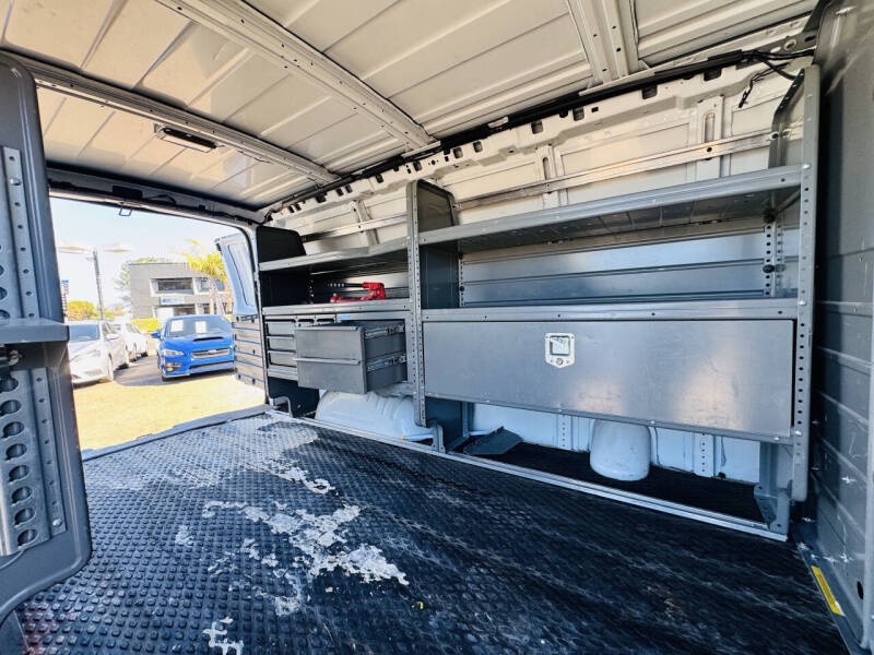 2013 Chevrolet Express 2500