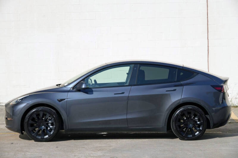 2022 Tesla Model Y Long Range