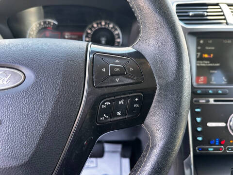 2018 Ford Explorer Platinum