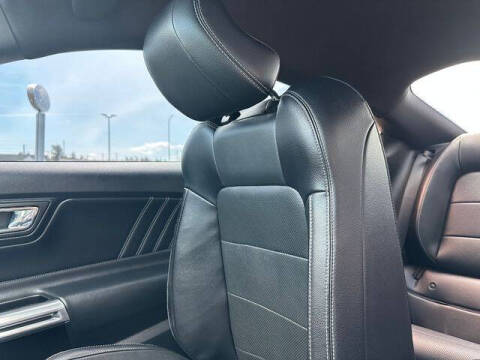 2015 Ford Mustang EcoBoost Premium