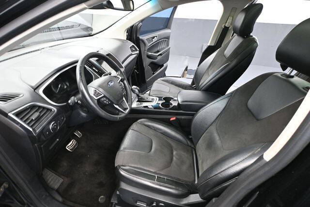 2017 Ford Edge Sport
