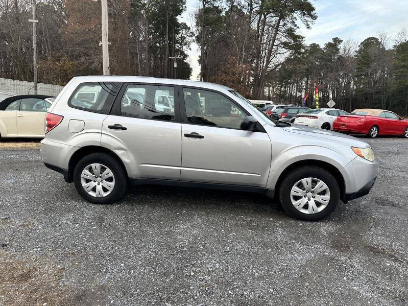 2010 Subaru Forester X photo 7