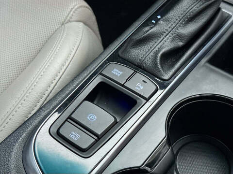 2017 Hyundai Sonata Hybrid