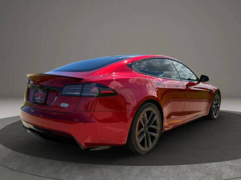 2023 Tesla Model S Plaid