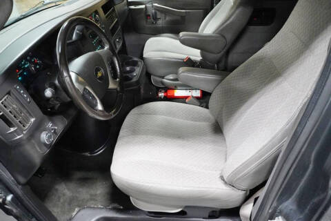 2017 Chevrolet Express LT 3500