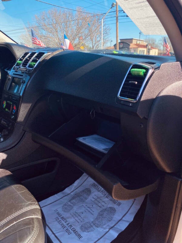 2012 GMC Acadia Denali